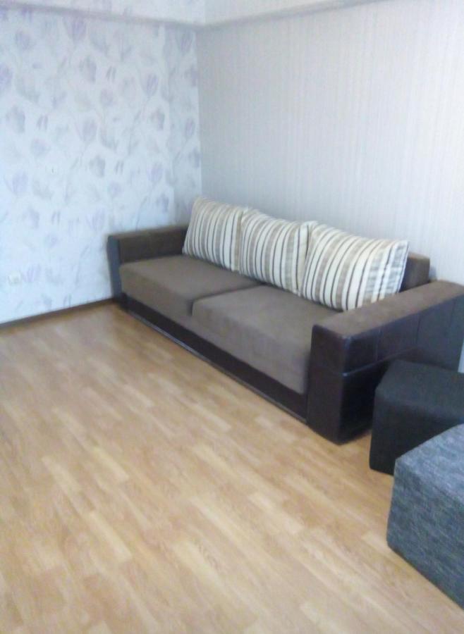 Квартира В Районі Автовокзалу Поряд Обллікарня Rivne Luaran gambar